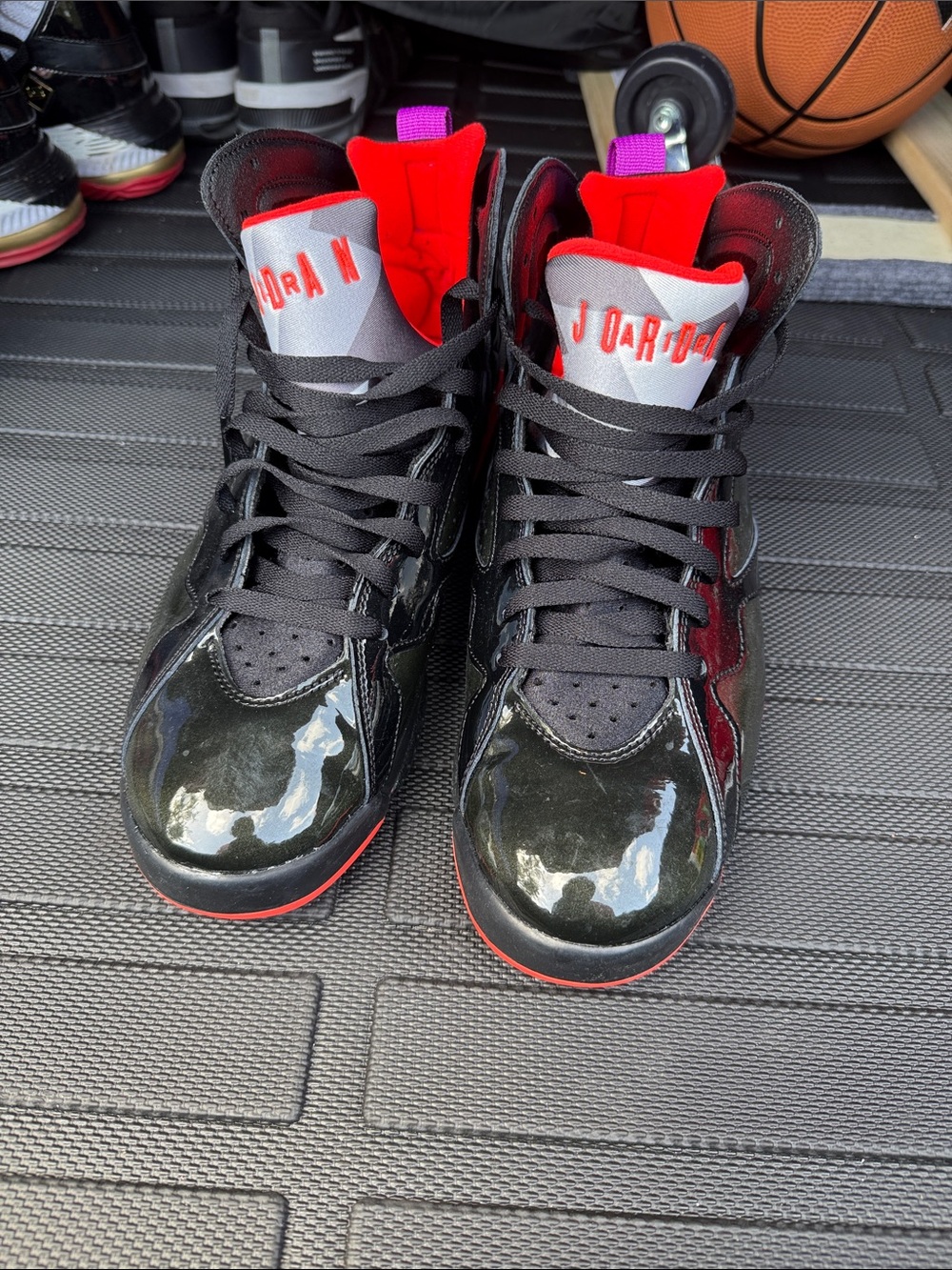 Jordan 7 - Black Gloss. Patent Leather